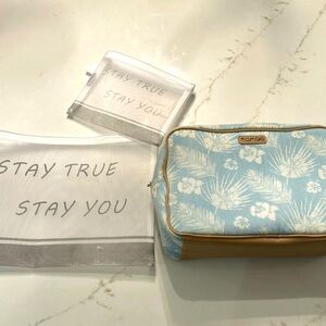 3 brand new makeup bags Stay True to You & Hawaiian blue flowers w/tags cosmetic